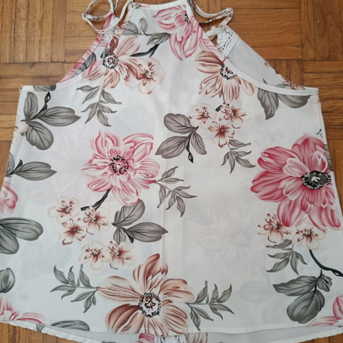 Shein floral top, size S
