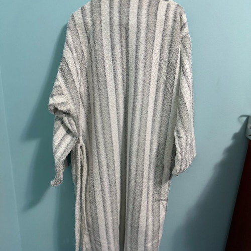 Akivv bathrobe white gray striped like new, large, made in Greece