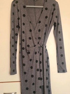 Helmi Medium midi dress like new, black and gray
