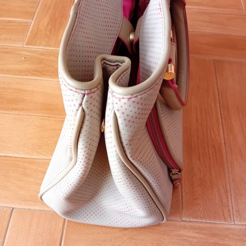 Tous women's handbag like new, ecru color with case