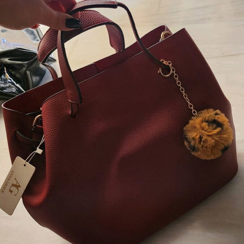 Anna Grace leather handbag new, burgundy
