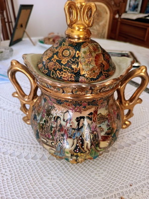 Vintage Japanese Satsuma porcelain jar with lid and gold handles