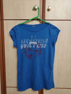 Diesel T-shirt used, blue, size Small