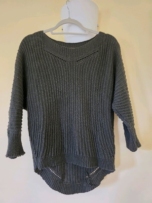 Italian green sweater used, size 36-38, 100% polyester