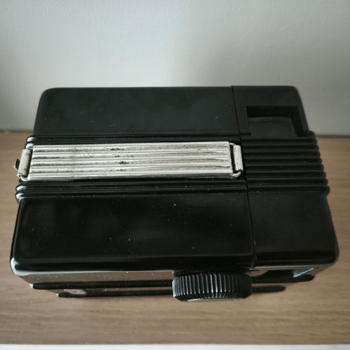 Agfa Trolix Box camera used (1936) with leather case