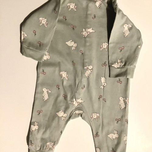 H&M baby sleepsuit like new, cotton, 3-6 months, mint color
