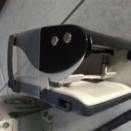 Leitz 5138 hole punch 40 sheets new