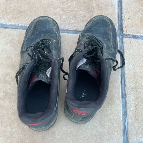 Airforce 1 black used, in good condition