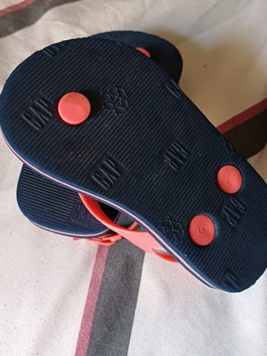 slippers gap 22-23