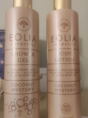Eolia shower gel and body lotion set like new