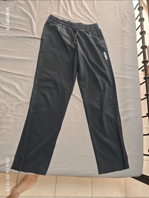 Adidas track pants medium, black
