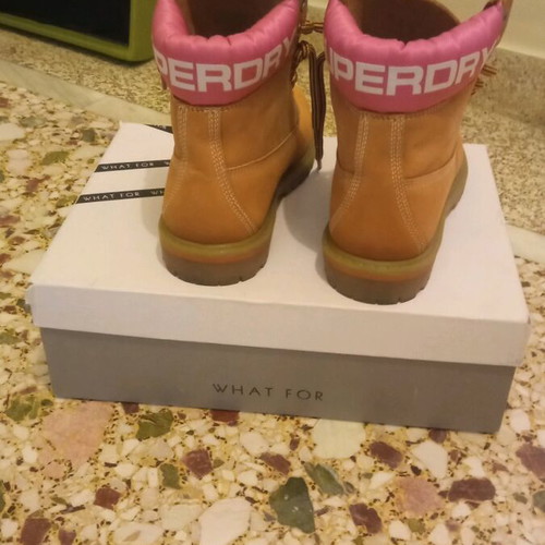 Superdry leather boots size 36 like new, yellow