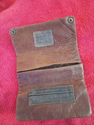 Tobacco pouch leather used