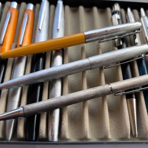 Universal aluminum pens and pencils like new, set of 12 pieces
