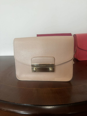 Furla Metropolis shoulder bag like new, beige