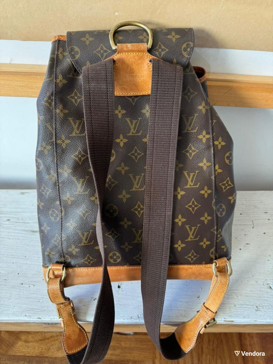 dark brown lululemon belt bag NWT Lululemon Everywhere Burnt Caramel Belt Bag