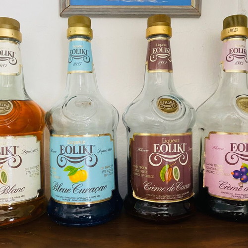 Collectible drinks used, pack of 4 bottles, 35 years old