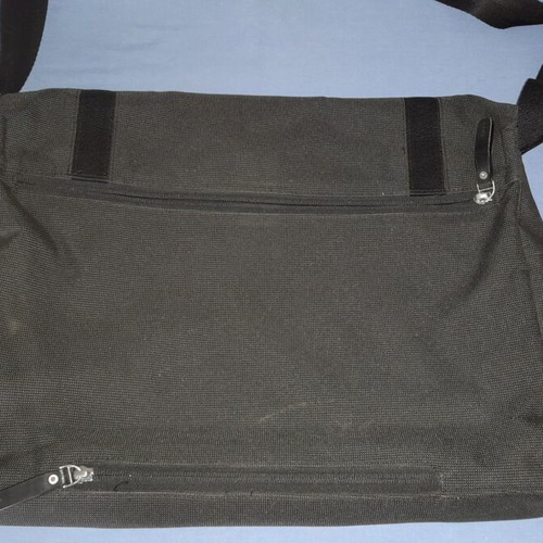 Laptop bag with multiple compartments, 40x30 cm
