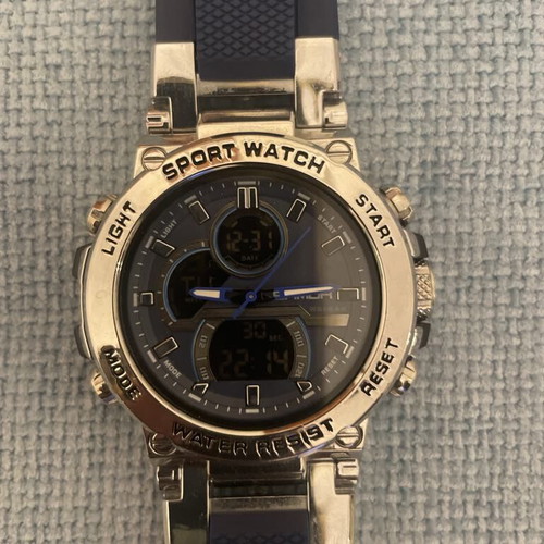 Unisex wristwatch like new, blue