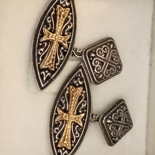 Silver 925 cufflinks used with gold-plated crosses