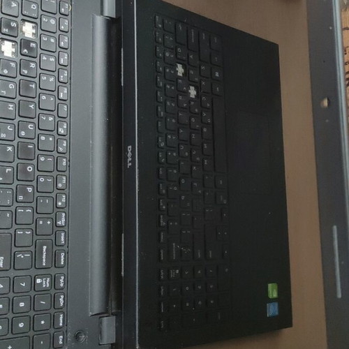 Dell Inspiron 15.5 inch laptop for parts