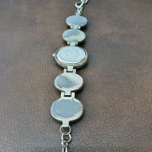 Monaco International wristwatch used with gemstones and Quartz movement