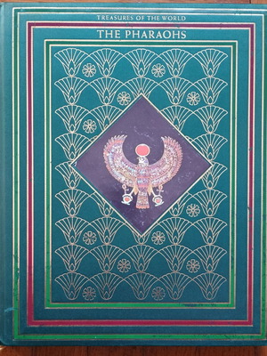 Οι Φαραώ βιβλίο σαν καινούργιο, πολυτελής έκδοση στα αγγλικά