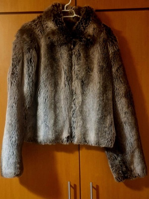 Women's jacket made of faux fur in brown/beige shades, like new