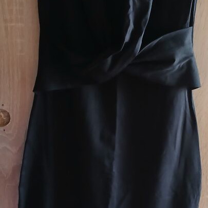Bsb dress midi slim fit elastic like new, black
