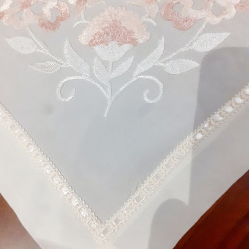 Silk Ivorie Table Runner with Embroidery Set of 3