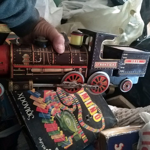 Tinplate Japanese Trains pack