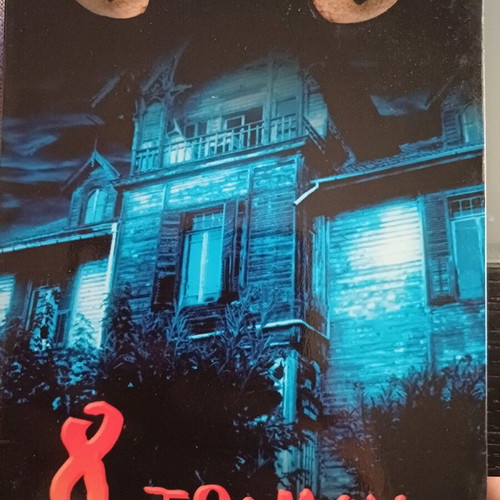 DVD set of 8 horror movies like new with subtitles