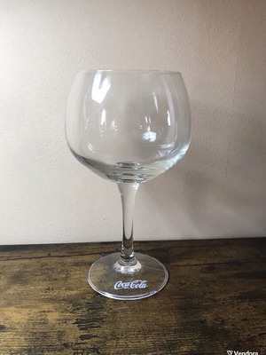 Coca Cola 12-pack collectible glasses with stem new