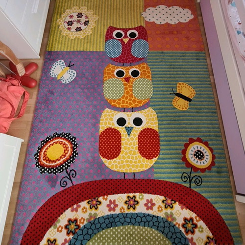 Children's rug like new, size 160×230
