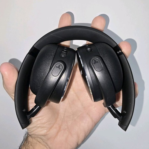 Samsung AKG Y500 Wireless On Ear headphones like new, black