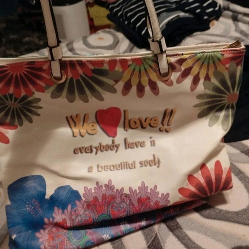 Italy's leather shoulder bag new, white with multicolor design