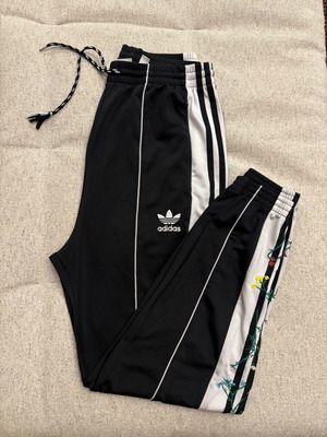 Adidas pants used with minor sewn detail, black and white, size S