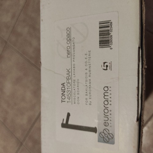Bathroom faucet new, sealed in its box