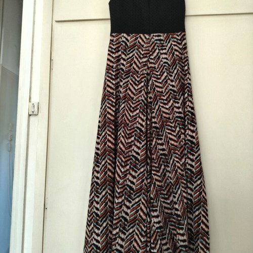 Zoya Apparel maxi dress like new, black and multicolor chevron print