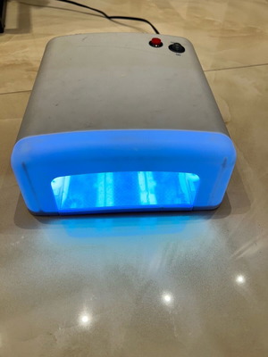 UV lamp used with timer