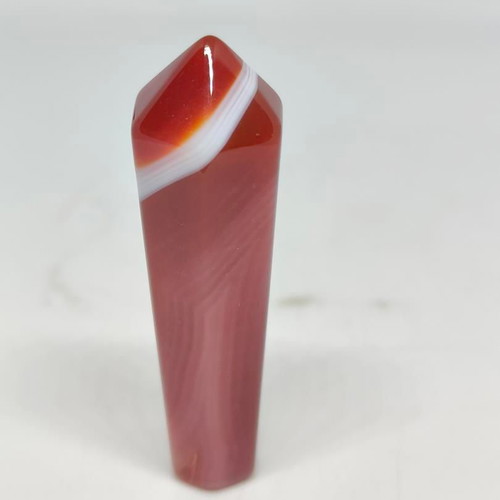Agate (Sardonyx) Mineral Crystal Tower like new