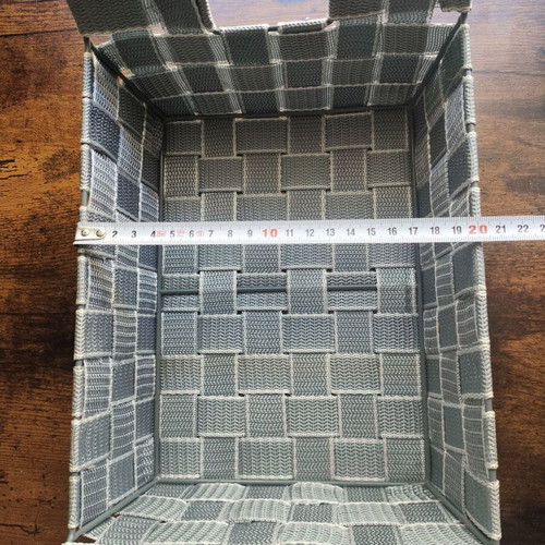 Storage basket like new