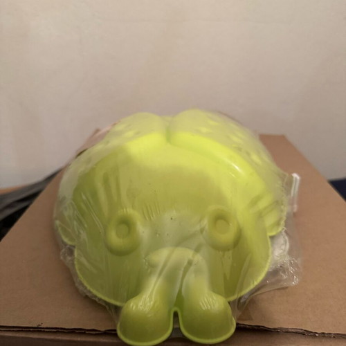 Ikea Scarab Kids Lamp light green new plastic