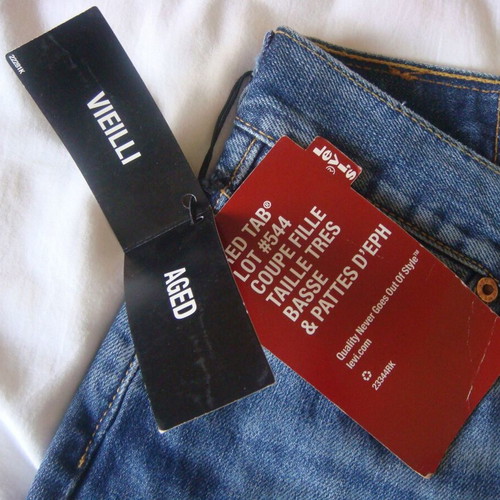 Levi's 544 jeans Superlow Flare καινούργιο, μέγεθος W25 L32, μπλε σκούρο