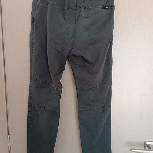 Pull & Bear pants used, size S, black