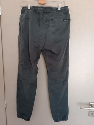 Pull & Bear pants used, size S, black