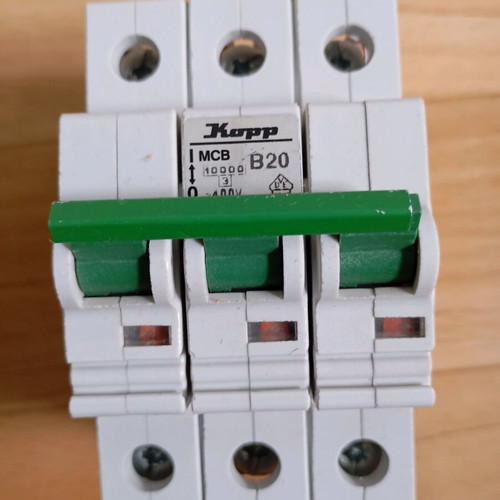 Breaker B20 used in good working condition