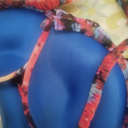 Calzedonia bikini used, size 80B, colorful