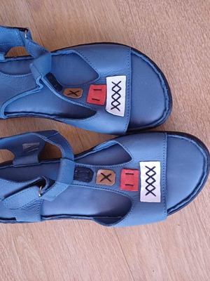 Leather sandals size 38, blue-gray