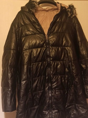 Puffer jacket women's XLNT like new, black